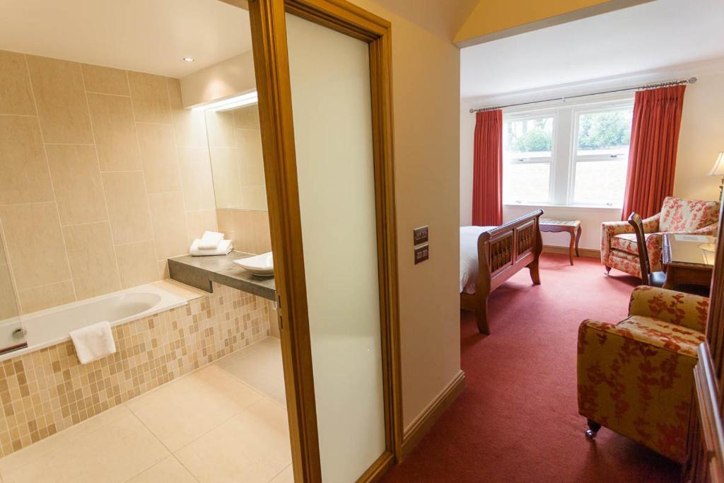 Woodland House Hotel Dumfries Cameră foto